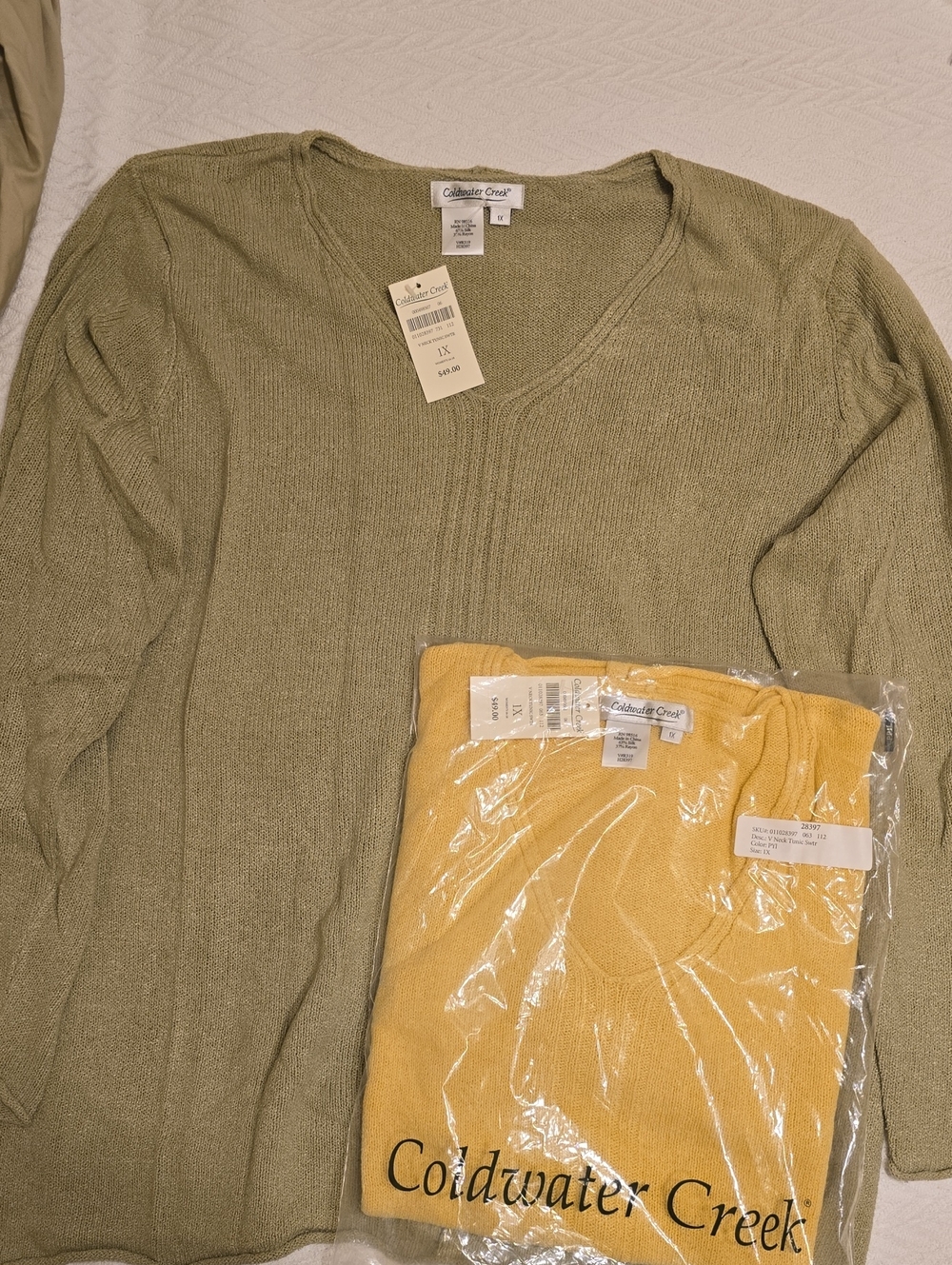 Coldwater Creek Women's V-Neck Sweaters in Olive and Mustard